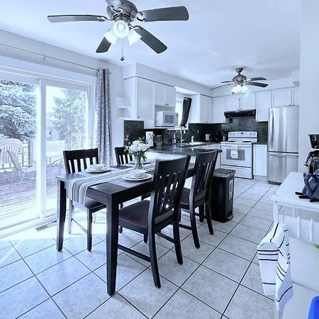 Neighborhood Friendly House In Barrie! Villa Exterior photo